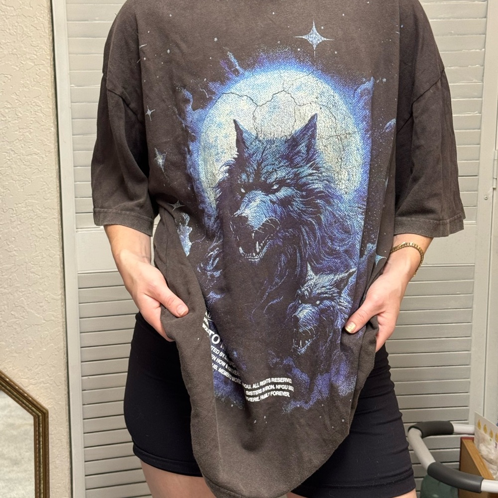 Darc Sport Wolf Moon Graphic Tee